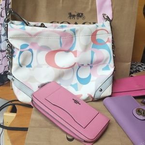 Coach Opic and pink according together now ....